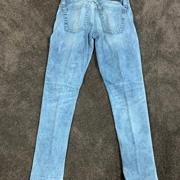 Jeans - Picture 5 of 5